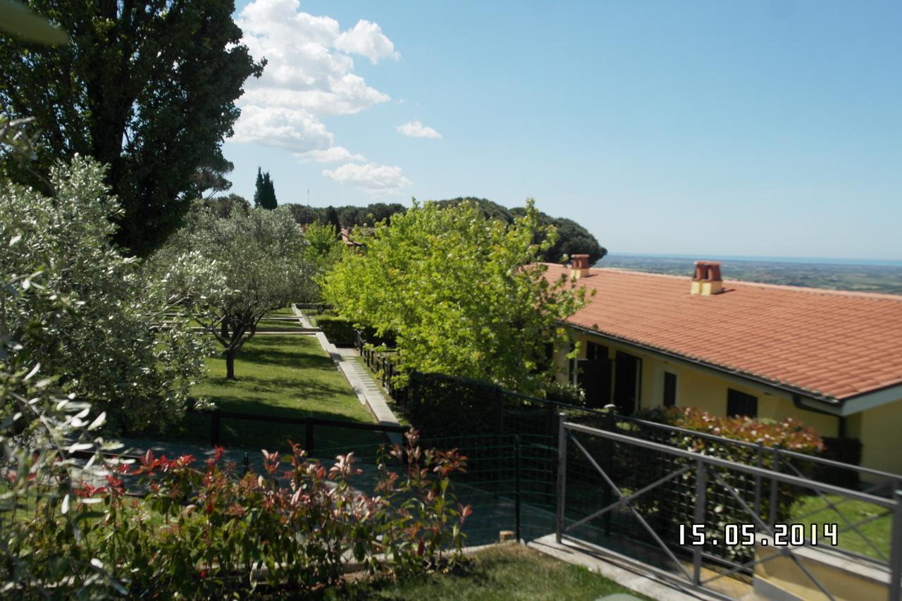 Villa Agriturismo La Vite E Gli Ulivi Ariccia Exterior foto
